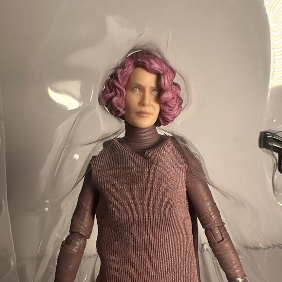 Star Wars 6" Inch Black Series Admiral Holdo The Last Jedi Hasbro - Picture 2 of 5